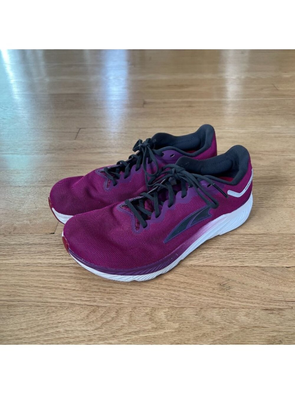 Altra Women's Rivera 3 Lightweight Running Shoes Fuschia Size 9